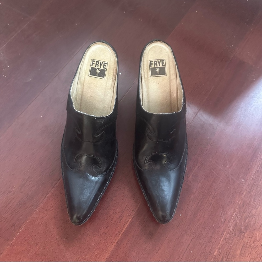 Vintage Frye Pointed-Toe Western Kitten Heel Mules